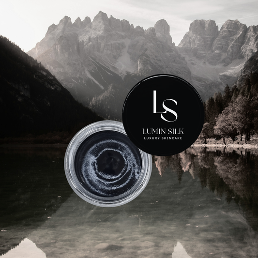 Glow Charcoal Detox Mask